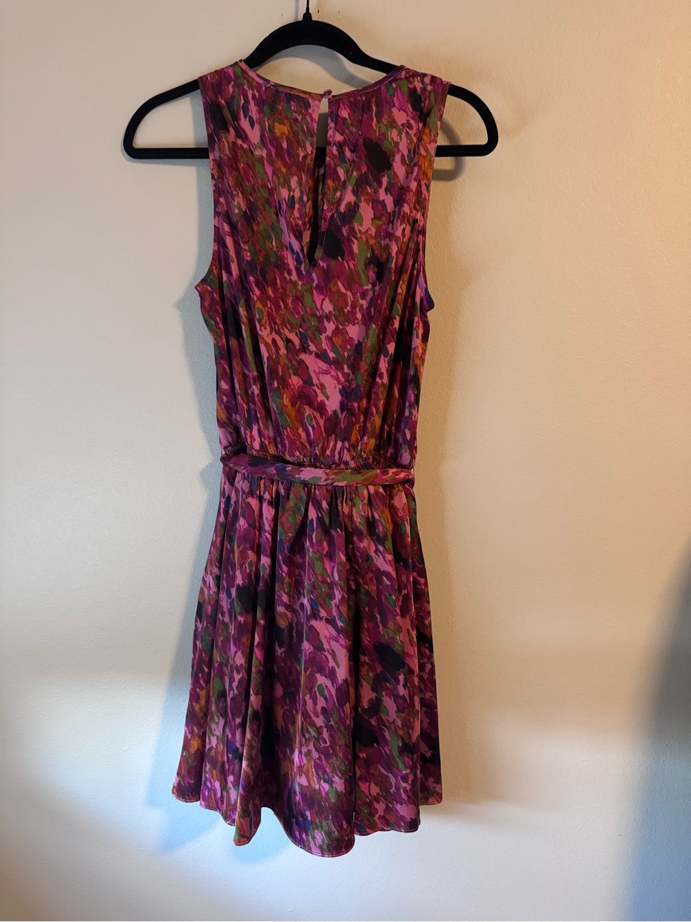 Evereve Burgundy Pink Floral-Print Sleeveless Midi Dress